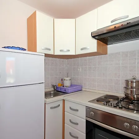 Near Old Town Apartment