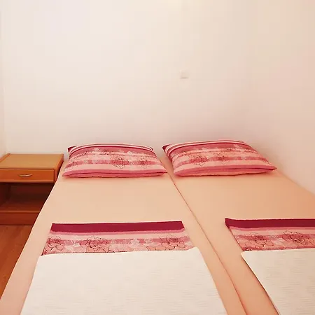 Apartment Near Old Town