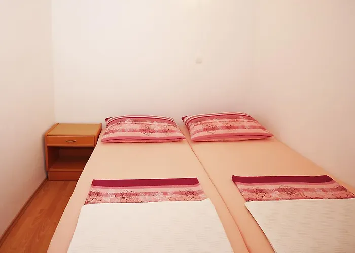 Apartment Near Old Town