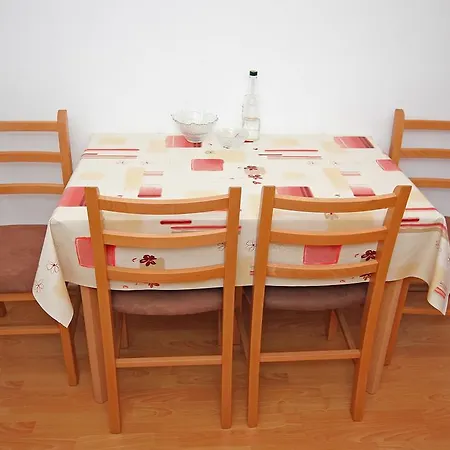 Near Old Town شقة دوبروفينك